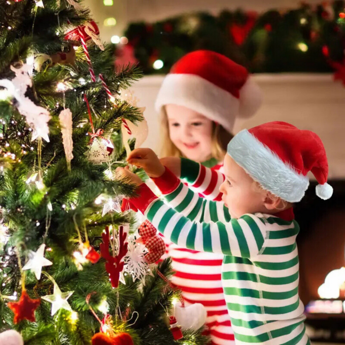 Christmas Santa Hat, Cozy Plush, Perfect for Holiday Celebrations, Available in Kids and Adult Sizes