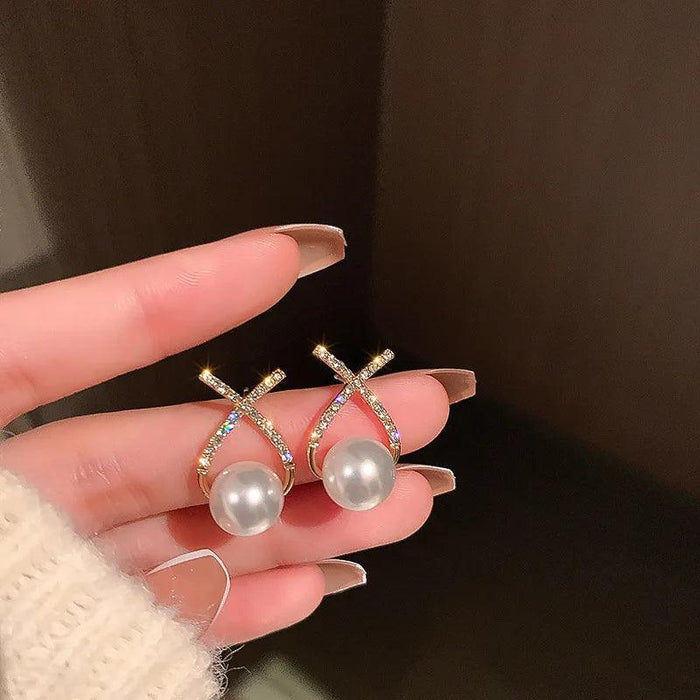 Elegant Pearl Rhinestone Stud Earrings, Simulated Pearls, Dazzling Rhinestone Sparkle, Lightweight