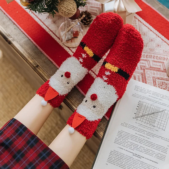 Cozy Christmas Fleece Socks, Ultra-Soft Coral Fleece, Festive Patterns, Breathable, Fits Women’s 5-9, Men’s 4-8