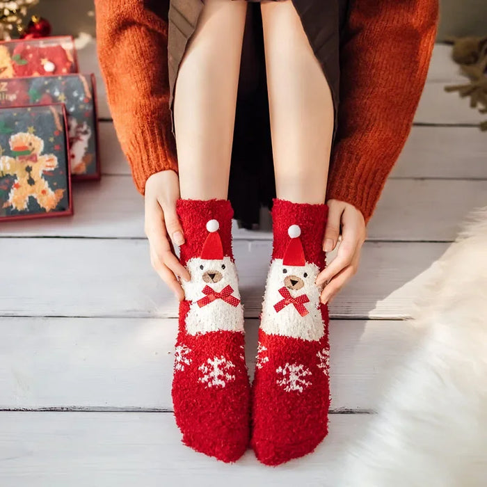 Cozy Christmas Fleece Socks, Ultra-Soft Coral Fleece, Festive Patterns, Breathable, Fits Women’s 5-9, Men’s 4-8