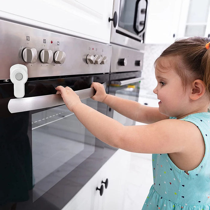 Baby Safety Oven Lock protecting a child from opening the oven
