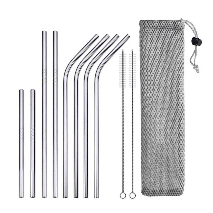 Six stainless steel straws total with two small straws, carrying bag and two cleaning brushes.