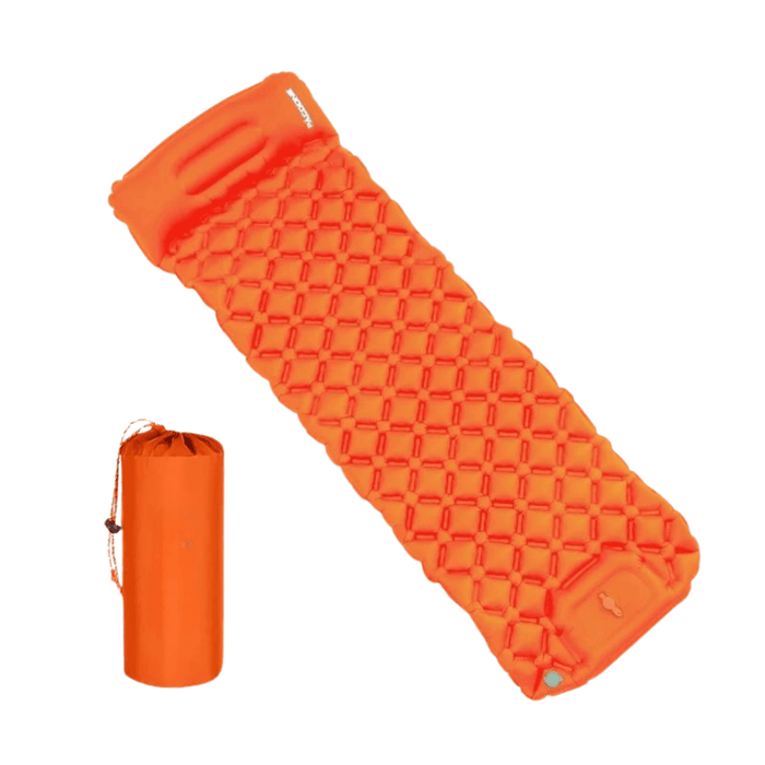  An orange inflatable sleeping mat with a hexagonal pattern, accompanied by a matching orange carrying bag.